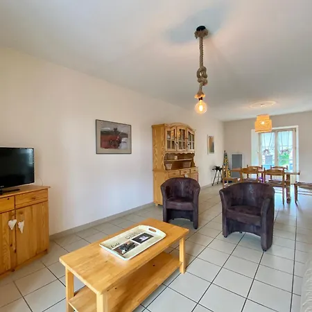 別荘 A Alleyrac: Randonnees, Nature Et Confort Moderne - Fr-1-582-66